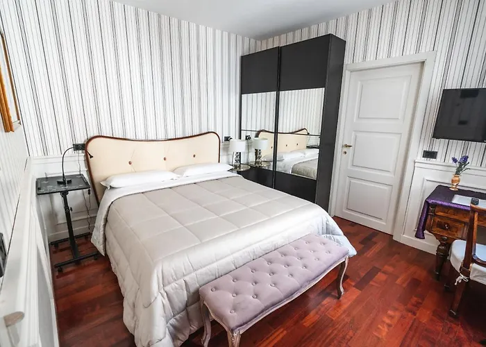 לינה וארוחת בוקר Noctis