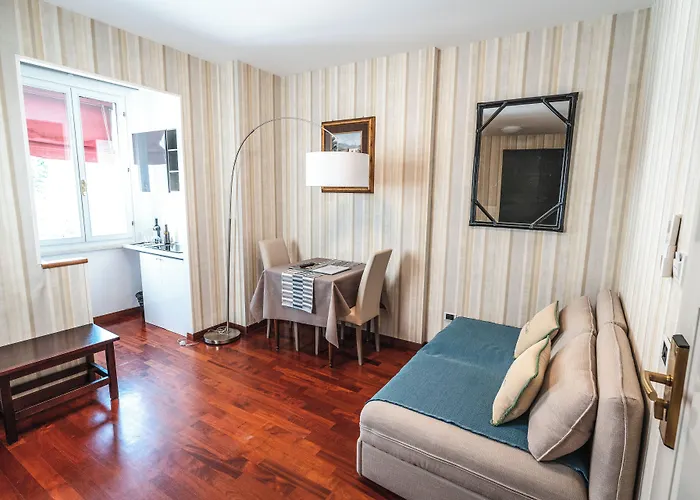 לינה וארוחת בוקר Noctis