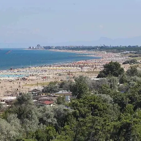 Oda ve Kahvaltı Noctis 4*