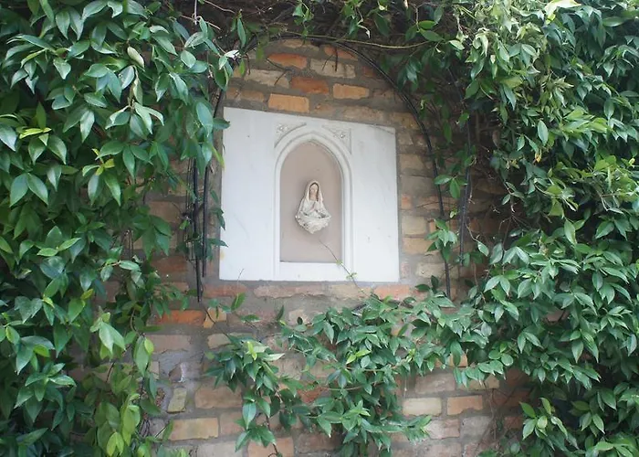 住宿加早餐酒店 诺克蒂住宿加早餐旅馆 拉文纳