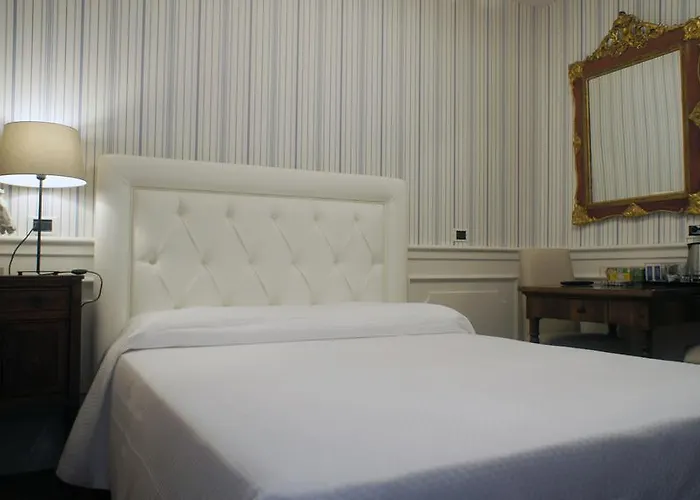 Noctis Bed & Breakfast