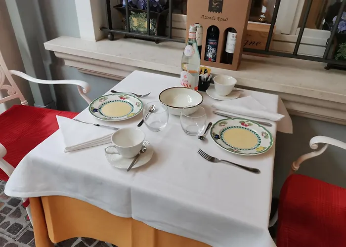 诺克蒂住宿加早餐旅馆 住宿加早餐酒店 拉文纳