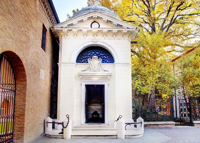 Oda ve Kahvaltı Noctis Ravenna