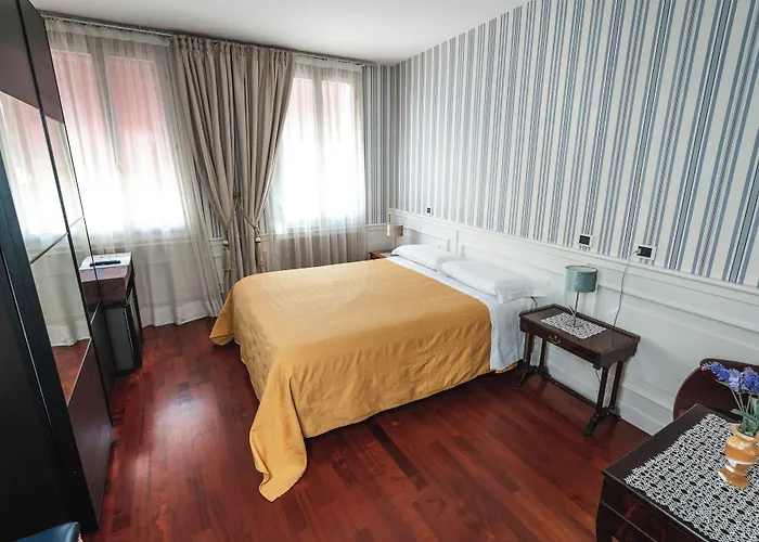 Noctis فندق مبيت وإفطار 4*